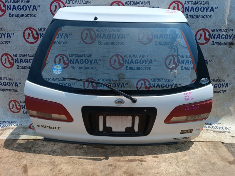 Дверь 5-я Nissan Expert VNW11 QG18DE задняя 132-24767