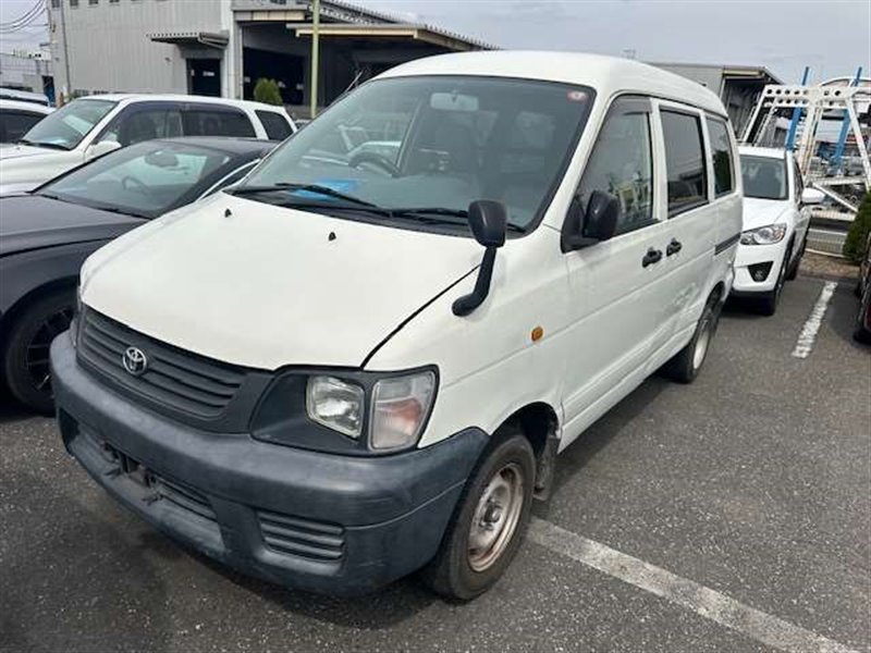 Решетка Toyota Lite Ace Noah KR42 7K-E передняя 2 MODEL