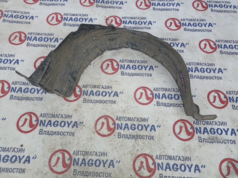 Подкрылок Toyota Vitz NCP91 1NZ-FE передний правый 53875-52150