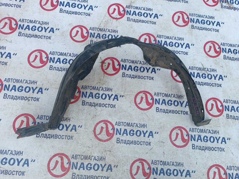 Подкрылок Toyota Vitz NCP91 1NZ-FE передний левый 53876-52150