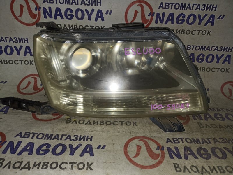 Фара Suzuki Escudo TD54W J20A передняя правая 100-59087