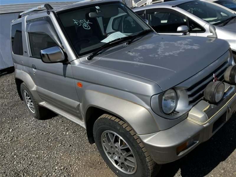 Туманка Mitsubishi Pajero Junior H57A 4A31 передняя PARA