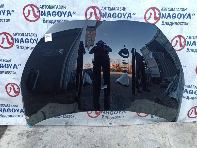 Капот Toyota Yaris KSP210 передний COLOR 202