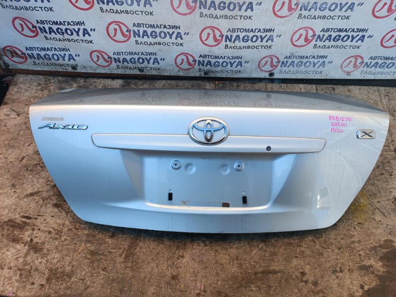 Крышка багажника Toyota Corolla Axio NZE141 1NZ-FE задняя COLOR 1F7