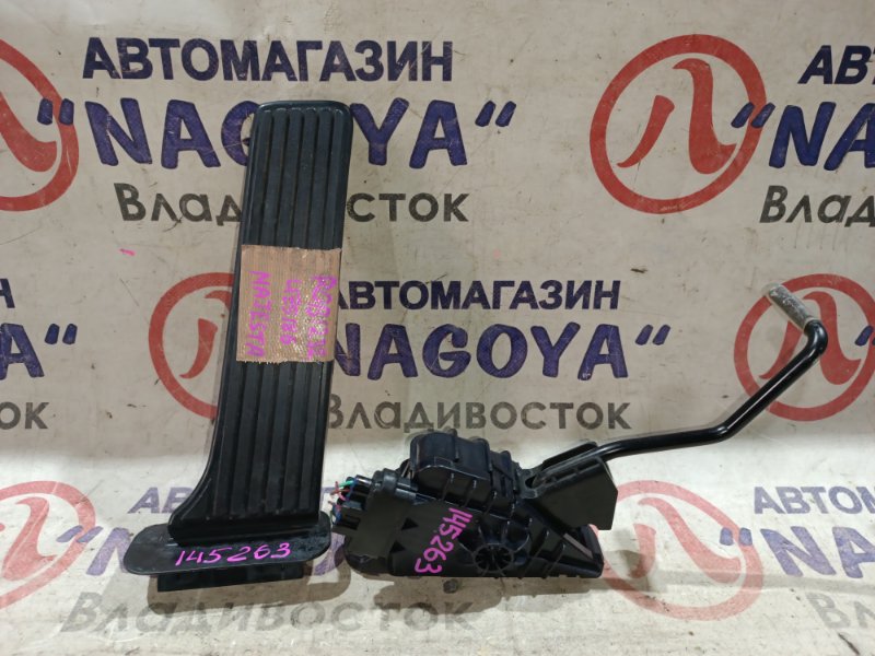 Педаль газа Toyota Crown Majesta UZS186 3UZ-FE