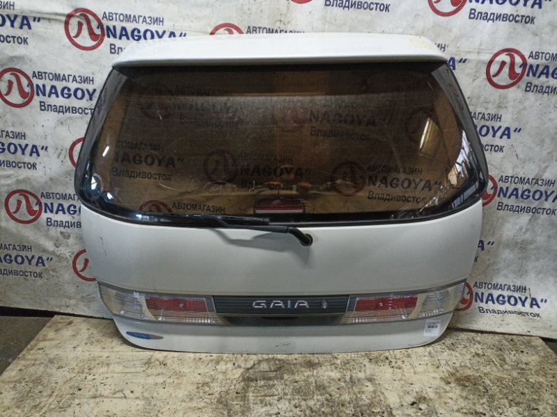 Дверь 5-я Toyota Gaia SXM10 3S-FE задняя 4417