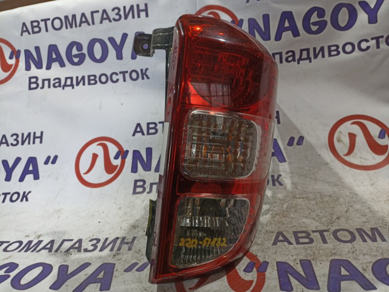 Стоп-сигнал Toyota Rush J200E 3SZ-VE задний правый 220-51832