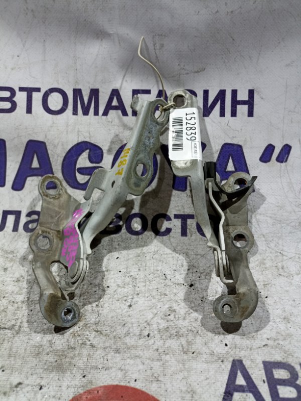Петли капота Toyota Corolla Fielder ZZE123 2ZZ-GE передние PARA