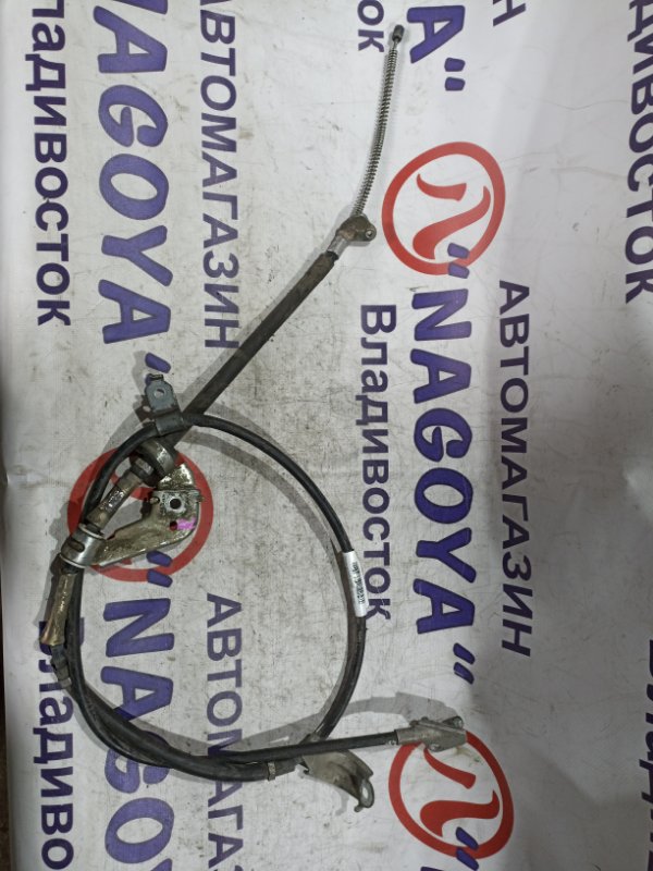 Тросик ручного тормоза Toyota Probox NCP51 задний правый