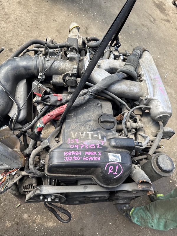 Двигатель TOYOTA MARKII JZX100 1JZ-GE 0973332 (б/у)
