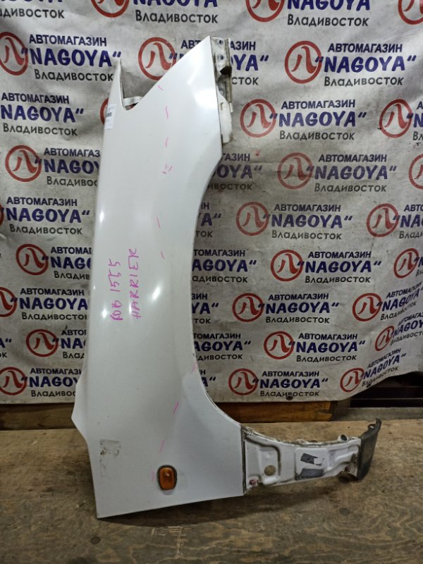 Крыло TOYOTA HARRIER SXU15 5S-FE переднее правое COLOR 051 (б/у)