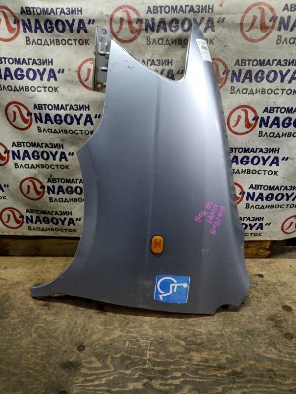 Крыло TOYOTA LITE ACE NOAH KR42 3S-FE переднее левое COLOR 1A0 (б/у)