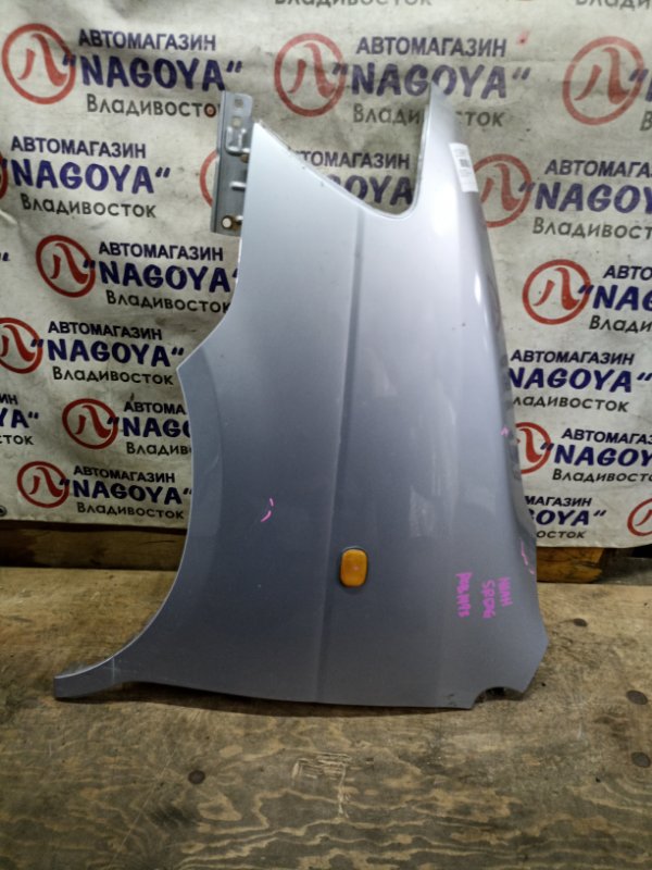 Крыло TOYOTA LITE ACE NOAH KR42 3S-FE переднее левое COLOR 1A0 (б/у)