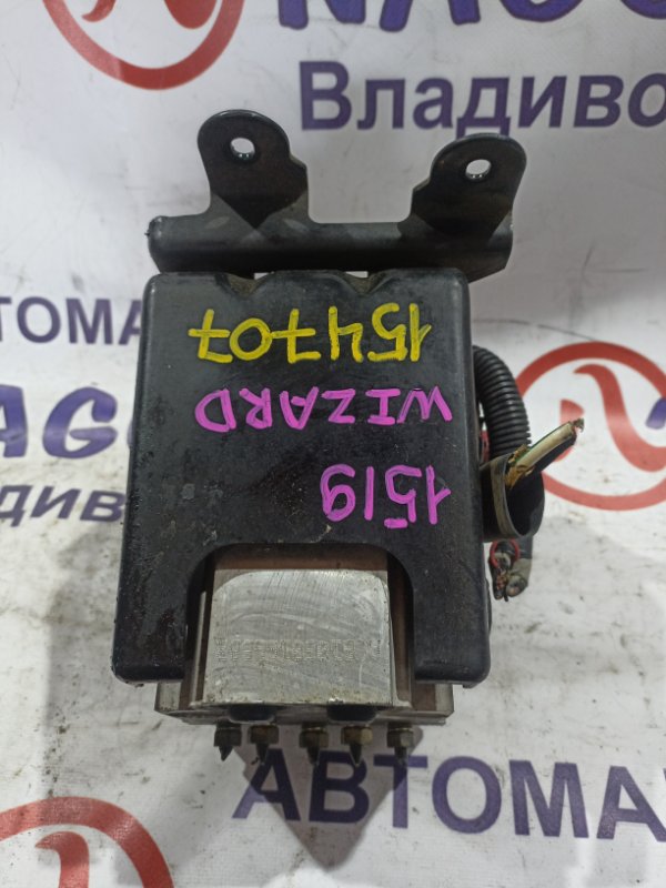 Блок abs ISUZU WIZARD UES73FW 4JX1 (б/у)