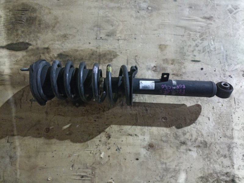 Стойка TOYOTA PROGRES JCG11 2JZ-FSE передняя левая (б/у)