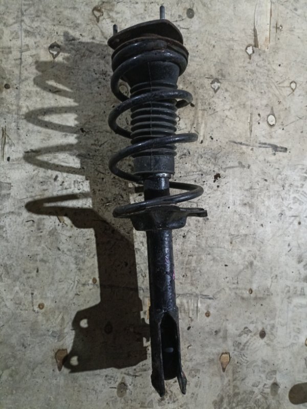 Стойка TOYOTA PROBOX NCP55 1NZ-FE передняя левая (б/у)