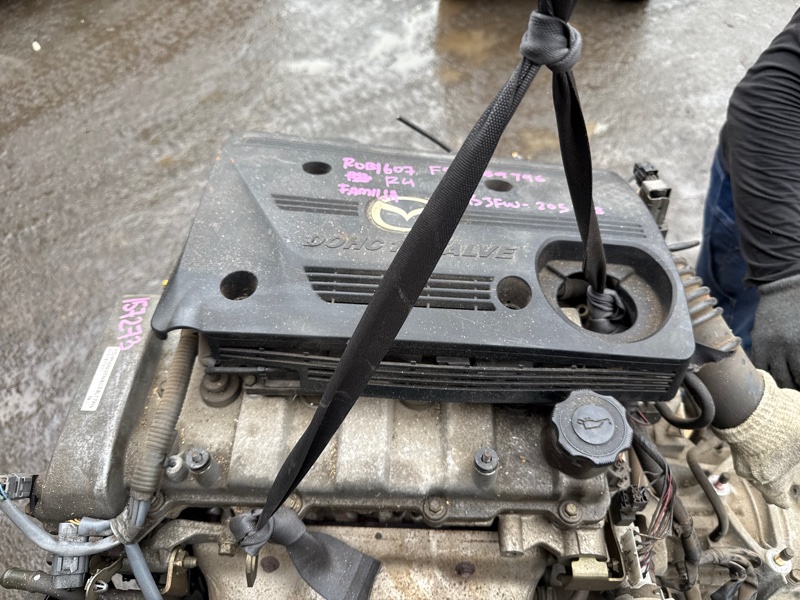 Двигатель MAZDA FAMILIA BJFW FS-ZE 259796 (б/у)