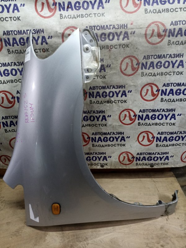 Крыло TOYOTA IPSUM ACM21 2AZ-FE переднее правое COLOR 1C0 (б/у)