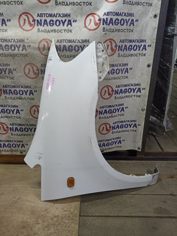 Крыло TOYOTA IPSUM ACM21 2AZ-FE переднее правое COLOR 040 (б/у)