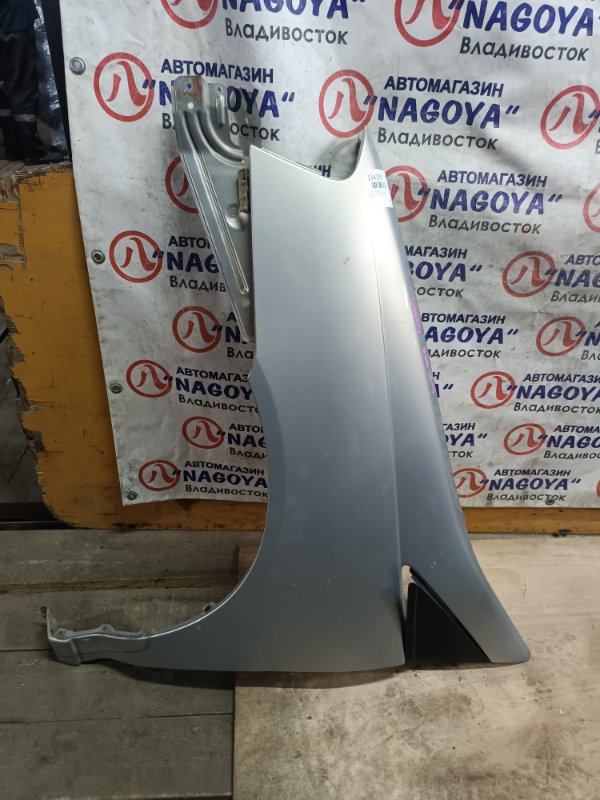 Крыло NISSAN LIBERTY RM12 QR20DE переднее левое COLOR KX6 (б/у)