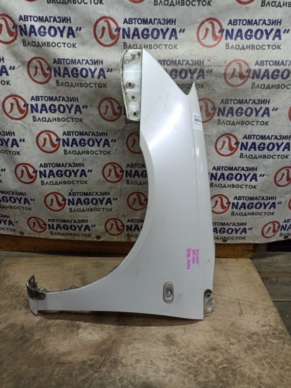 Крыло TOYOTA ALLION ZZT240 1ZZ-FE переднее левое COLOR 070 (б/у)
