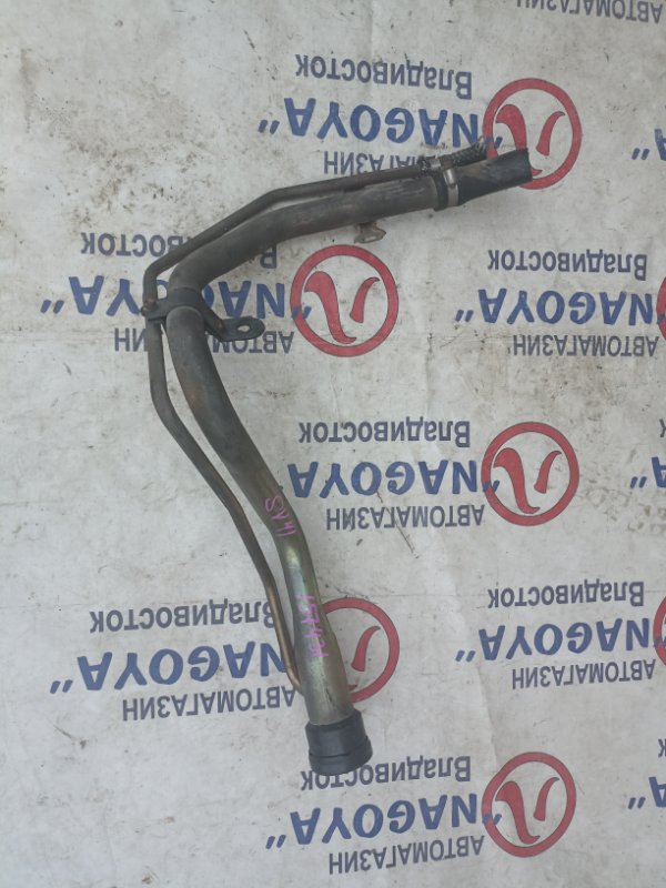 Горловина топливного бака TOYOTA CAMRY SV41 3S-FE (б/у)