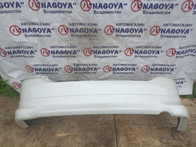 Бампер TOYOTA WISH ZNE10 1ZZ-FE задний 1 MODEL (б/у)