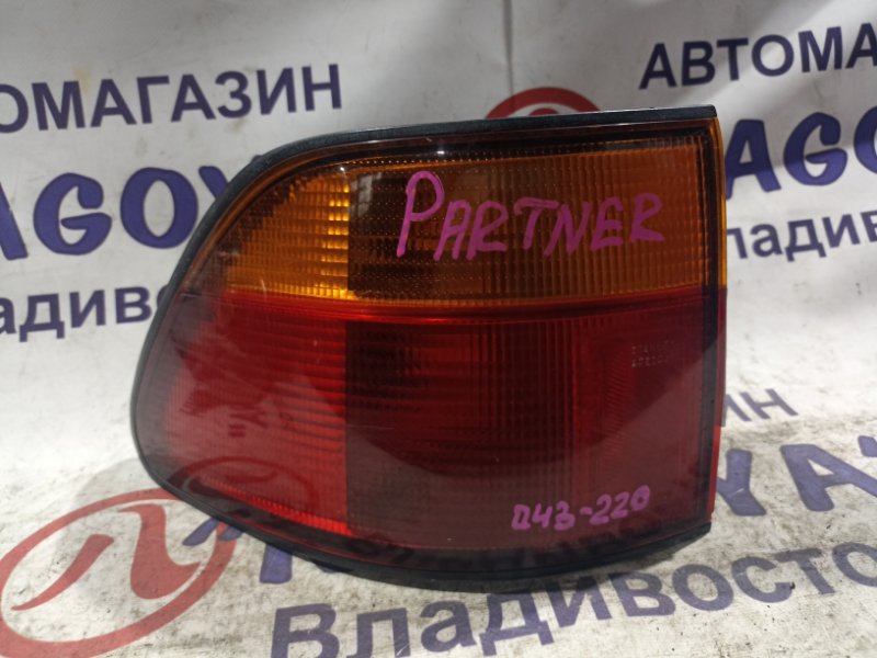 Стоп-сигнал HONDA PARTNER EY7 D15B задний левый 043-2204 (б/у)