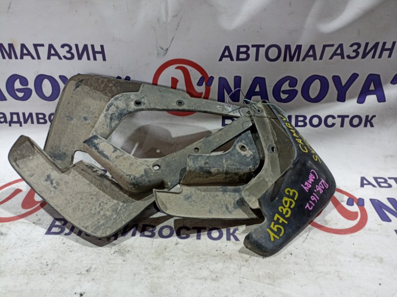 Брызговики комплект TOYOTA CAMRY SV40 4S-FE (б/у)