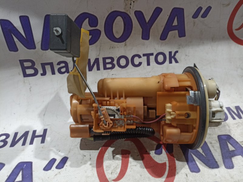 Бензонасос TOYOTA COROLLA SPACIO NZE121 1NZ-FE (б/у)