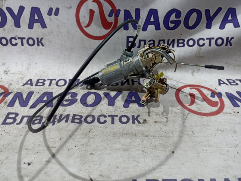 Замок зажигания TOYOTA PLATZ NCP12 1NZ-FE (б/у)
