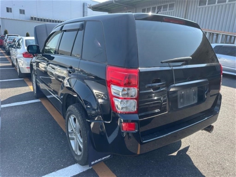 Брызговики комплект SUZUKI ESCUDO TDA4W J24B (б/у)