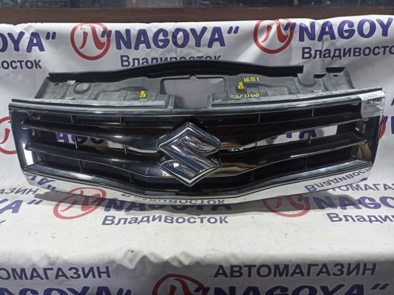 Решетка SUZUKI ESCUDO TDA4W J24B передняя 3 MODEL (б/у)