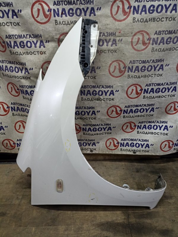 Крыло TOYOTA WISH ZNE10 1ZZ-FE переднее правое COLOR 070 (б/у)