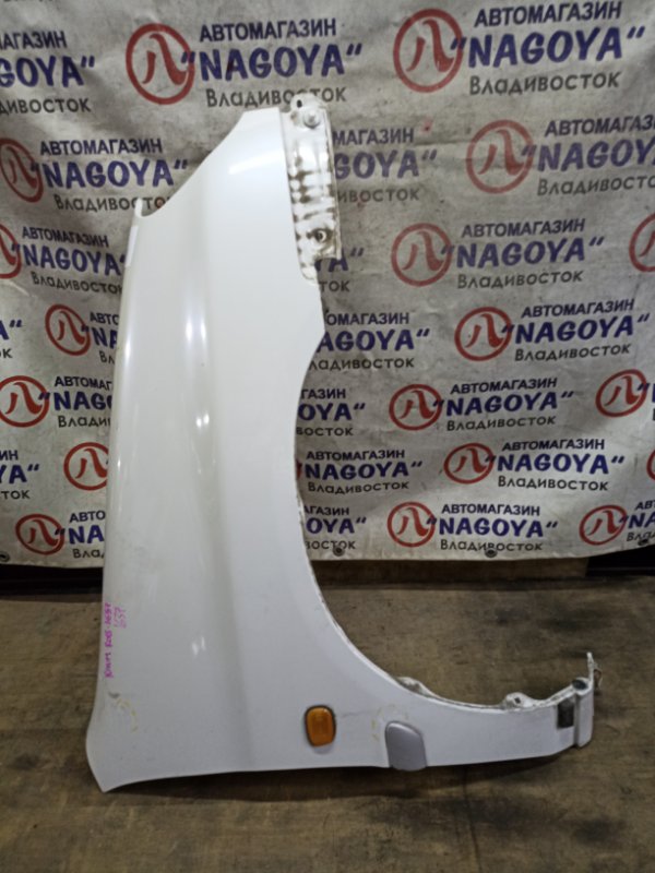 Крыло TOYOTA RAUM EXZ10 5E-FE переднее правое COLOR 049 (б/у)