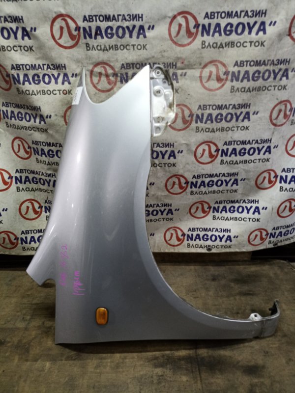 Крыло TOYOTA IPSUM ACM21 2AZ-FE переднее правое COLOR 1C0 (б/у)