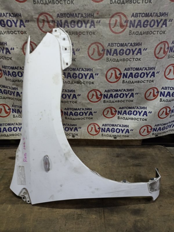 Крыло TOYOTA COROLLA AXIO NZE141 1NZ-FE переднее правое COLOR 040 (б/у)