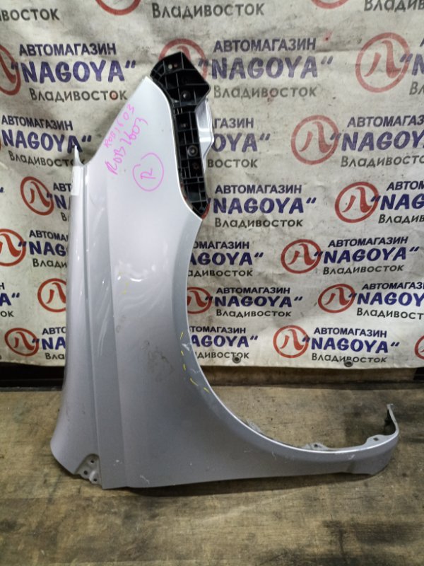 Крыло TOYOTA PLATZ NCP12 1NZ-FE переднее правое 2 MODEL (б/у)