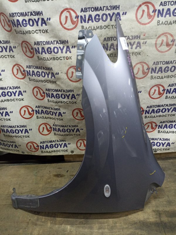 Крыло MAZDA MPV LWFW AJ-DE переднее левое 3 MODEL (б/у)