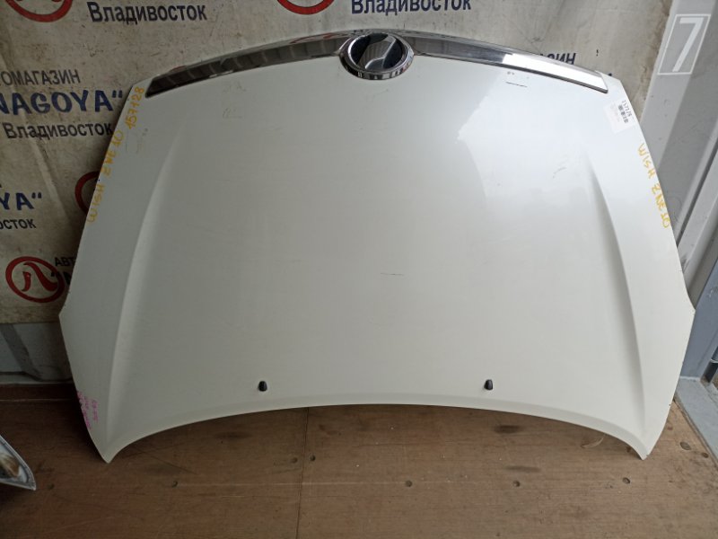 Капот TOYOTA WISH ZNE10 1ZZ-FE передний 2 MODEL (б/у)