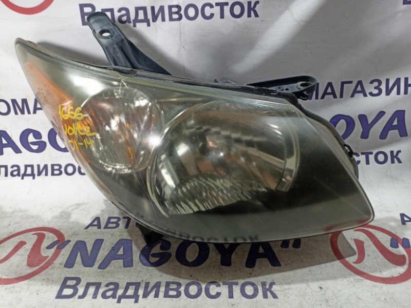Фара TOYOTA VOLTZ ZZE136 1ZZ-FE передняя правая 0114 (б/у)