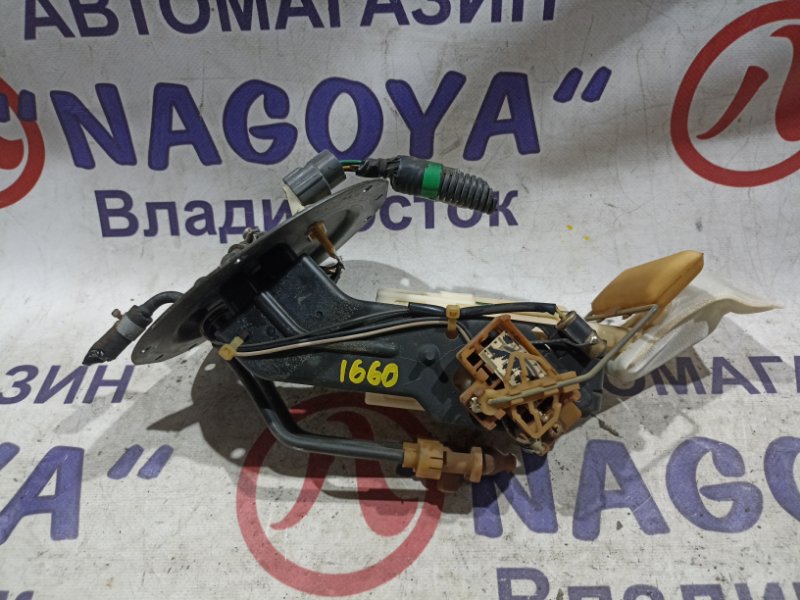 Бензонасос NISSAN RNESSA PNN30 KA24DE (б/у)