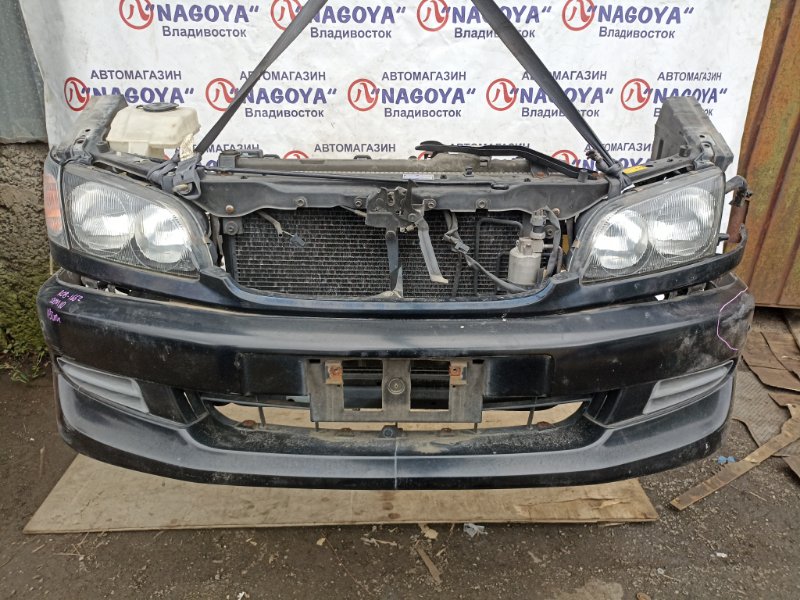 Nose cut TOYOTA IPSUM SXM10 3S-FE передний 44-11 (б/у)