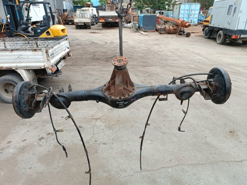 Мост MITSUBISHI PAJERO IO H76W 4G93 задний 4,875 (б/у)