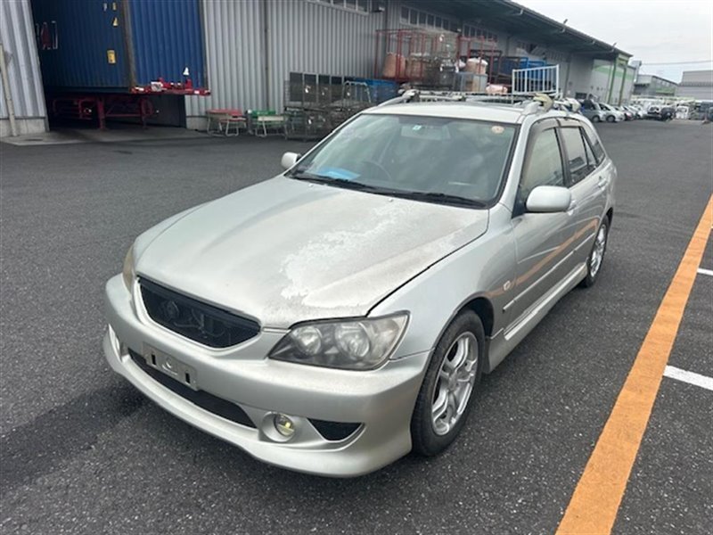 Ветровики комплект TOYOTA ALTEZZA GITA JCE15W 2JZ-GE (б/у)
