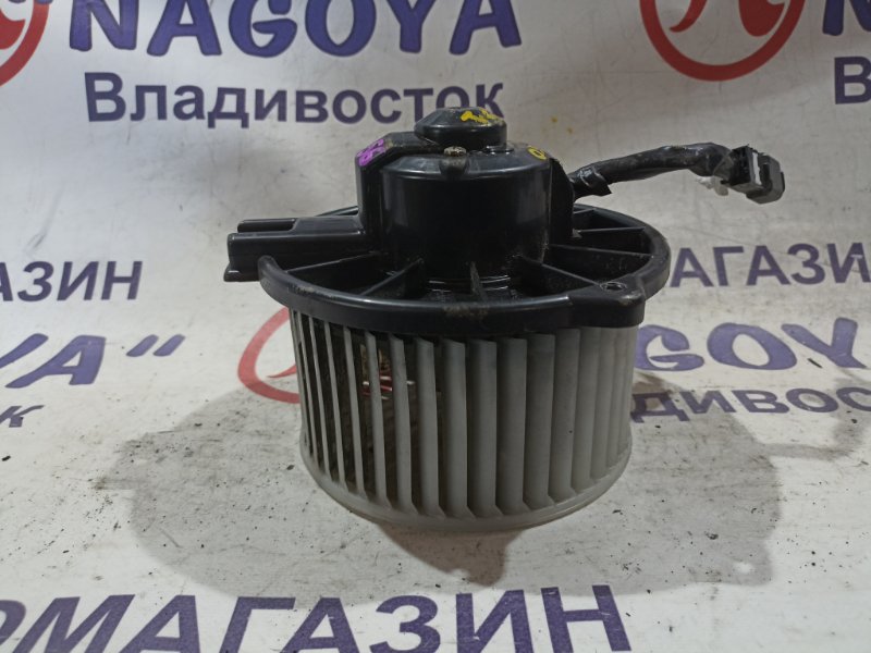 Мотор печки TOYOTA LITE ACE NOAH CR40G 3S-FE (б/у)