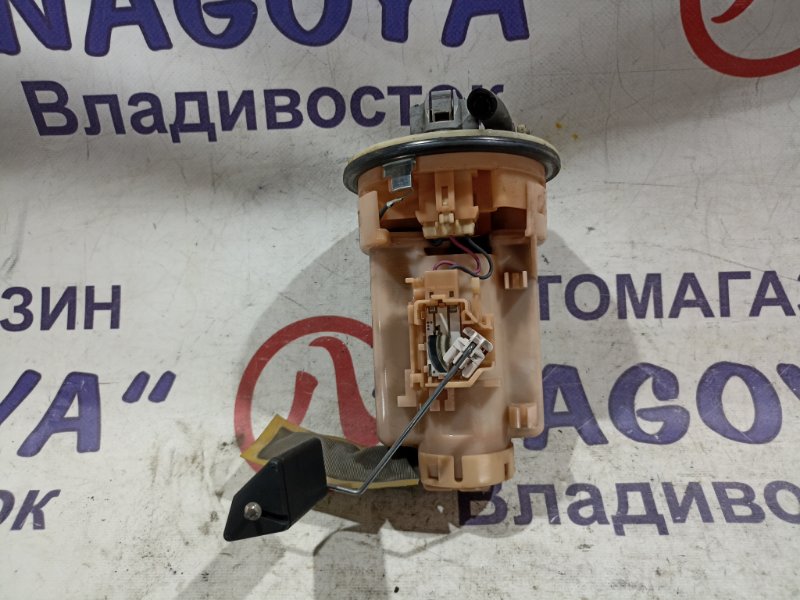 Бензонасос TOYOTA WISH ZNE10 1ZZ-FE (б/у)