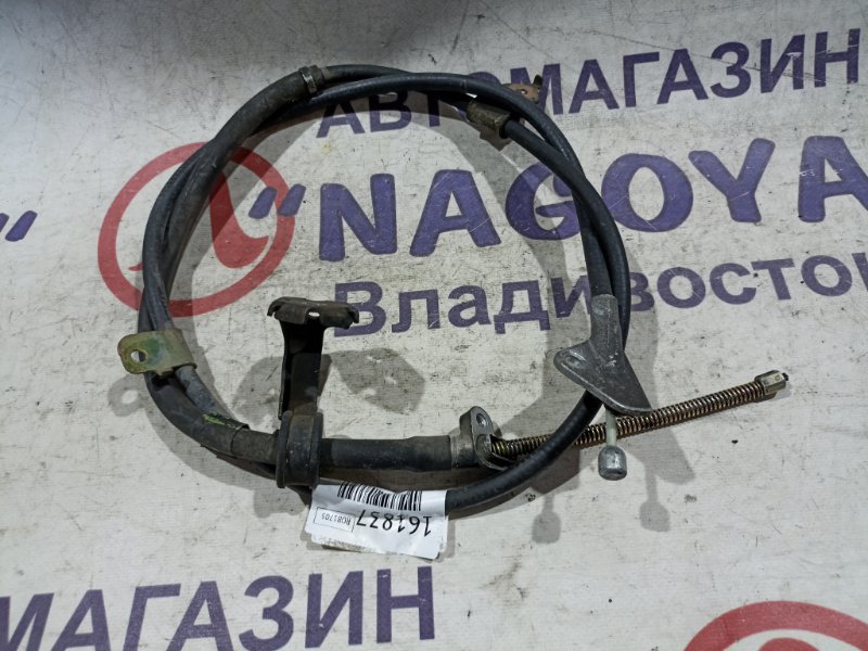 Тросик ручного тормоза TOYOTA IST NCP65 1NZ-FE задний правый (б/у)
