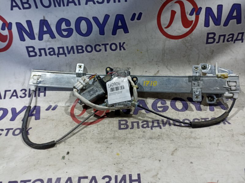 Стеклоподъемник SUZUKI ESCUDO TL52W J20A передний правый (б/у)