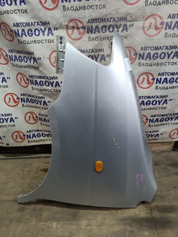 Крыло TOYOTA TOWN ACE NOAH KR42 3S-FE переднее левое COLOR 1C0 (б/у)